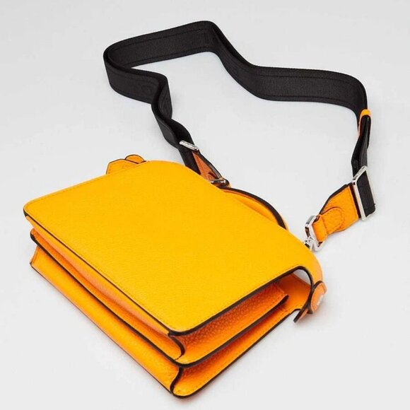 Fendi Orange Pebbled Leather Small Peekaboo Iseeu XCross Satchel Bag 7VA582 - Picture 3 of 12